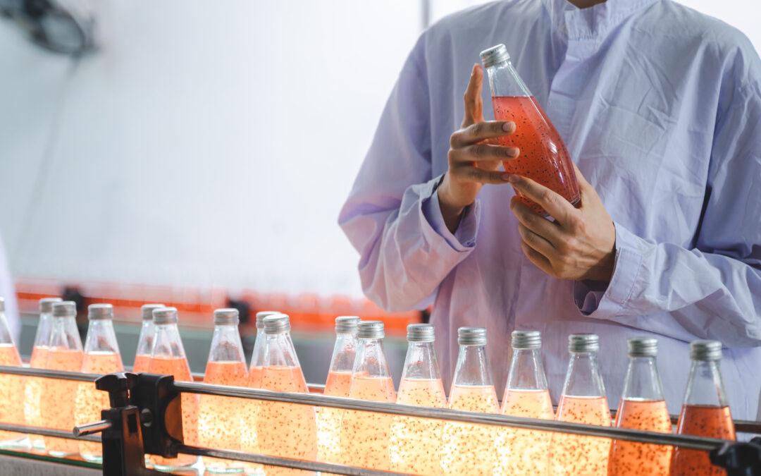 ¿Cómo se calcula la OEE? (Overall Equipment Effectiveness)